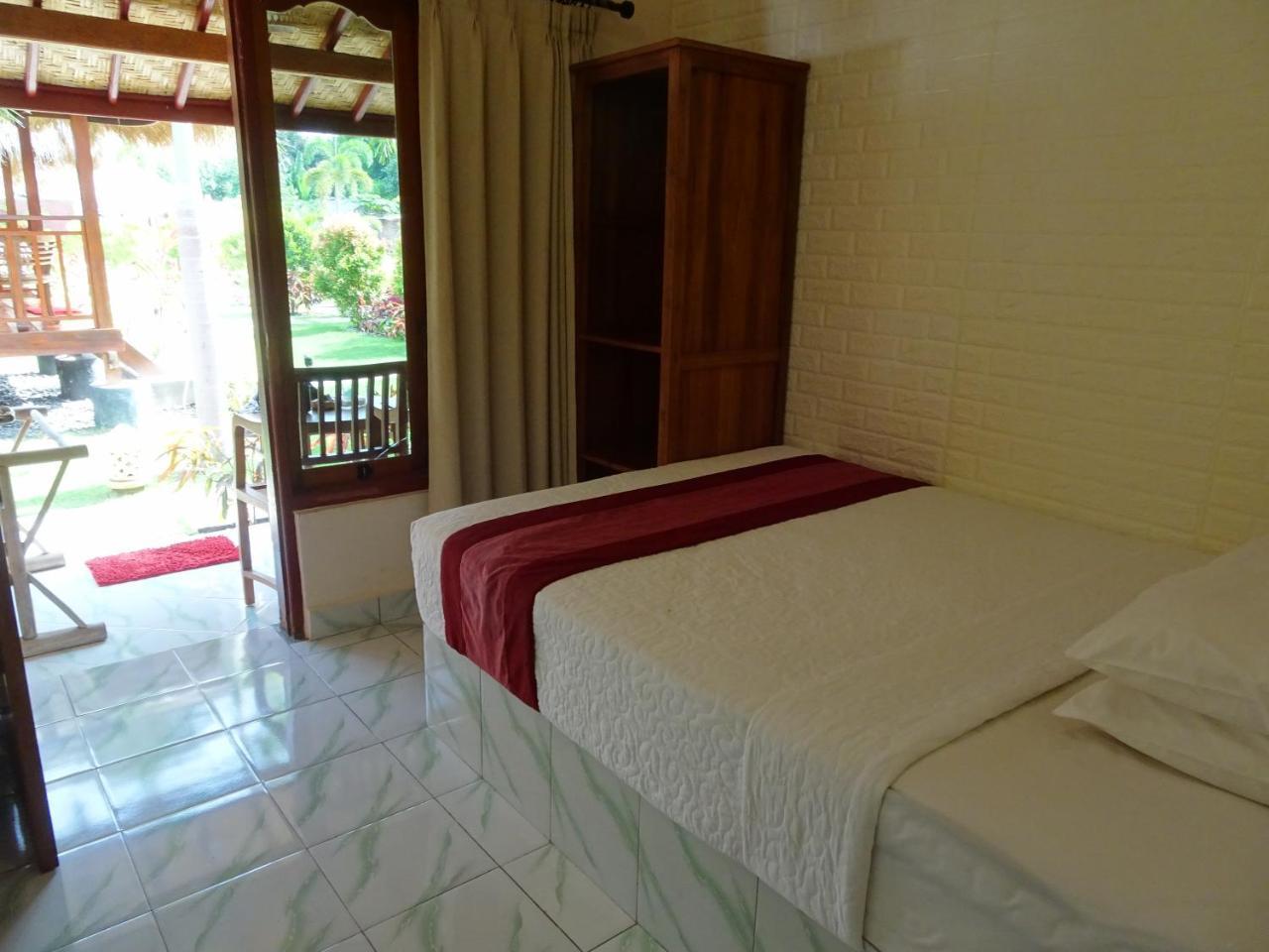 Aldi'S Homestay Kuta  Екстер'єр фото