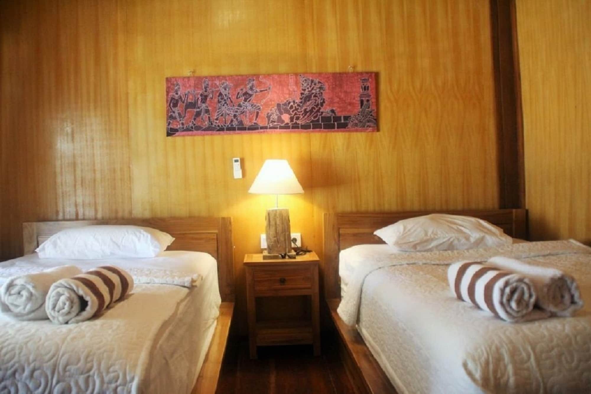 Aldi'S Homestay Kuta  Екстер'єр фото